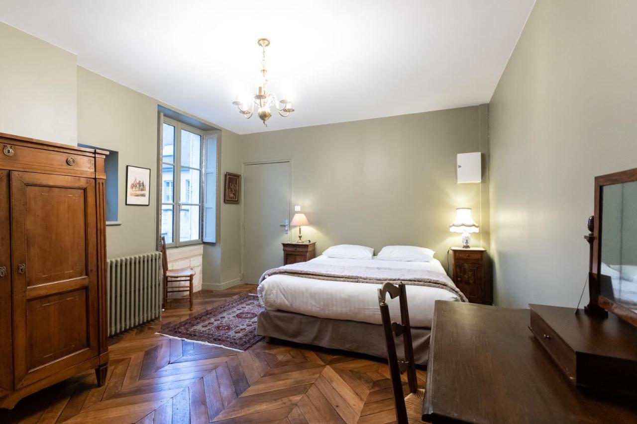 L' Hotel De Panette, Entree Renaissance Cathedrale 부르주 외부 사진