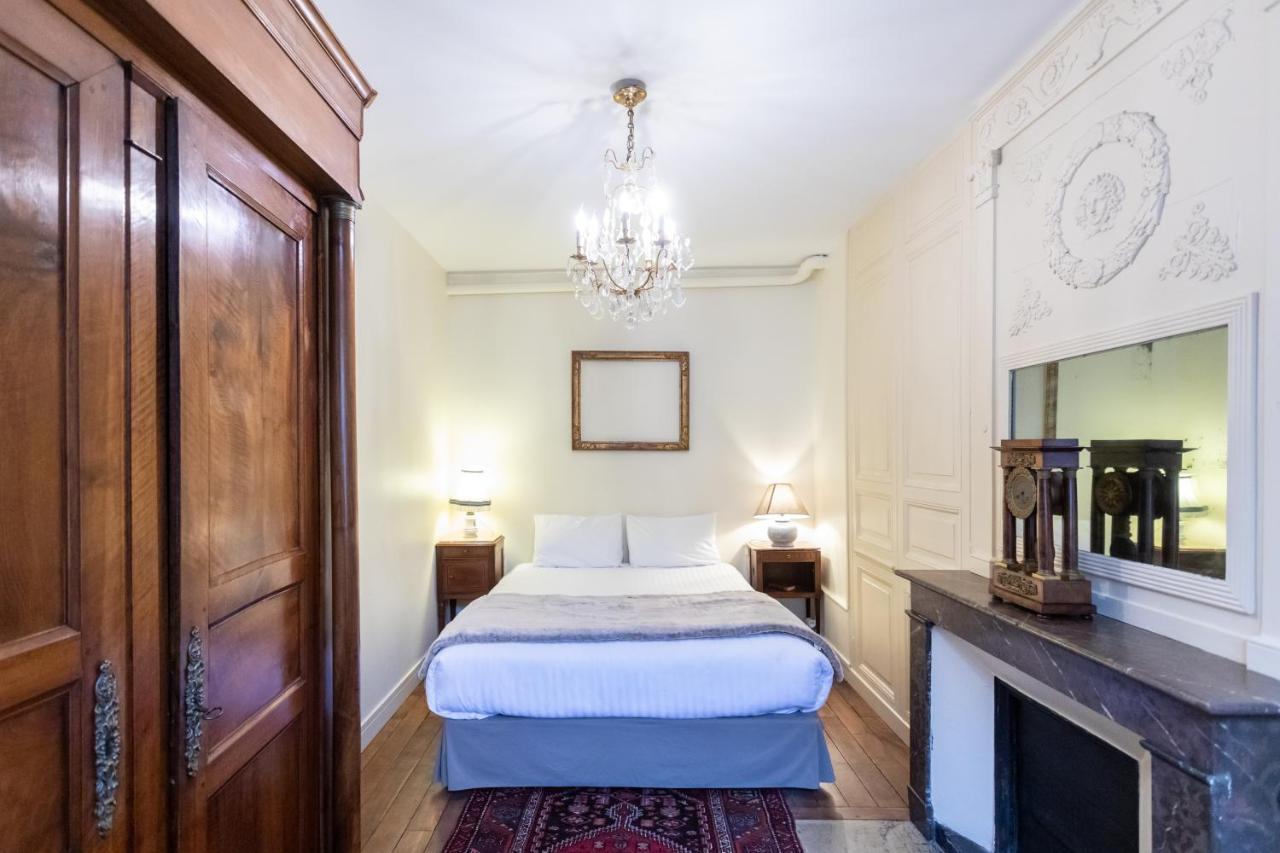 L' Hotel De Panette, Entree Renaissance Cathedrale 부르주 외부 사진