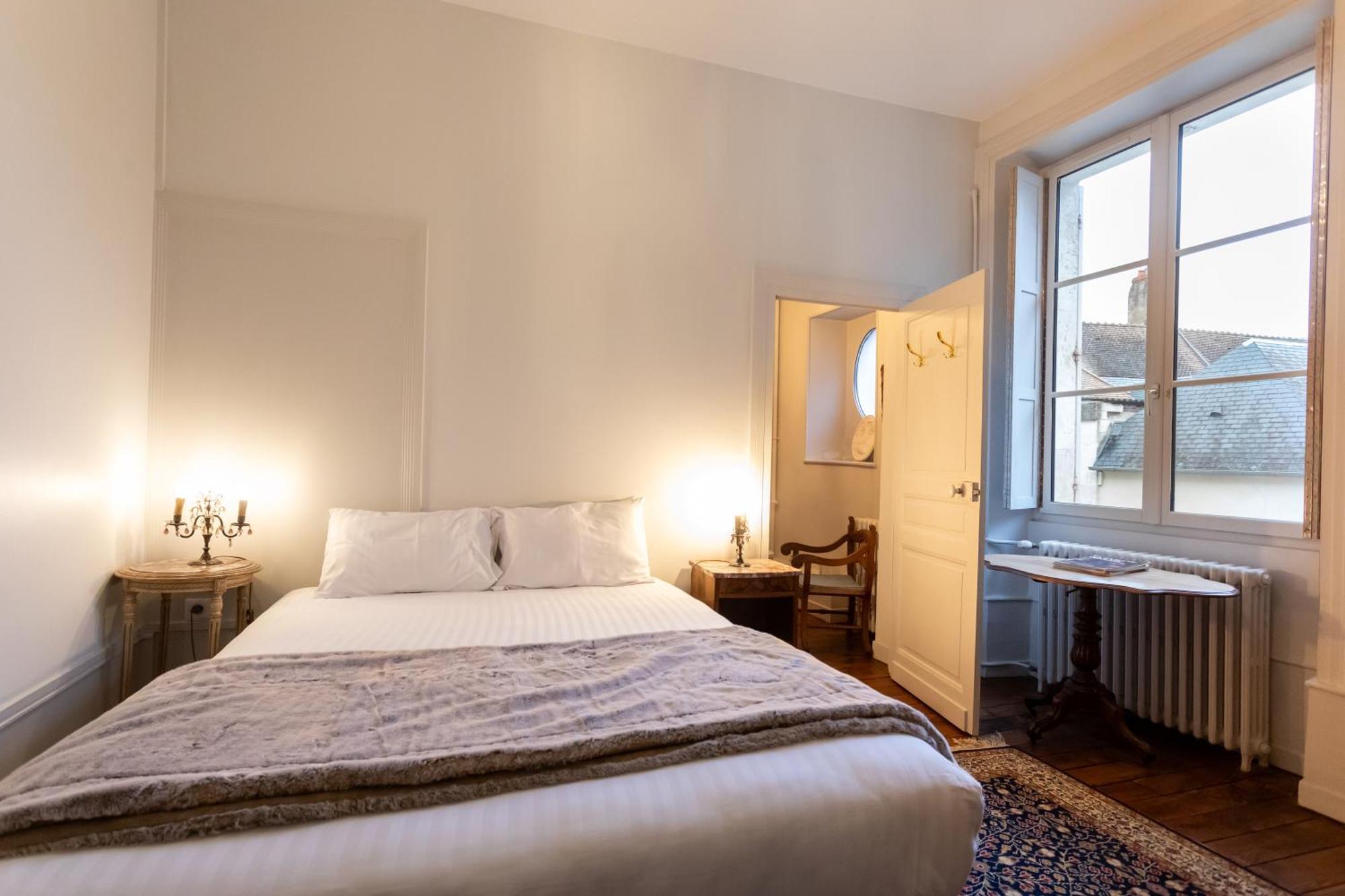 L' Hotel De Panette, Entree Renaissance Cathedrale 부르주 외부 사진